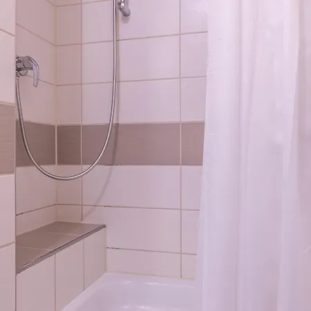 Fuer Drei 44 Apartmán