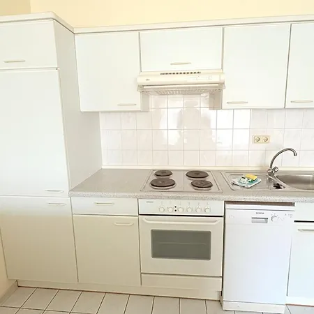 Appartement Fuer Drei 44 *