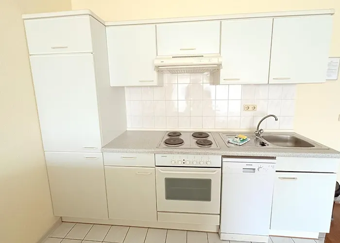 Appartement Fuer Drei 44 *
